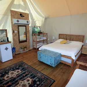 Luxe tent Colonia Rest House Glamping, Eilat